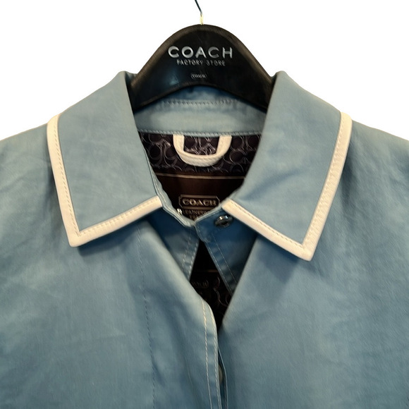 Coach 1941 Rain Coat, Size 4, PTP 18”, Length 32”, excellent condition, w/Bag - Picture 4 of 16